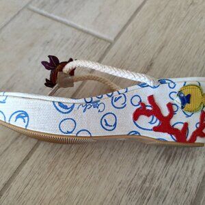 coach tropical fish slides